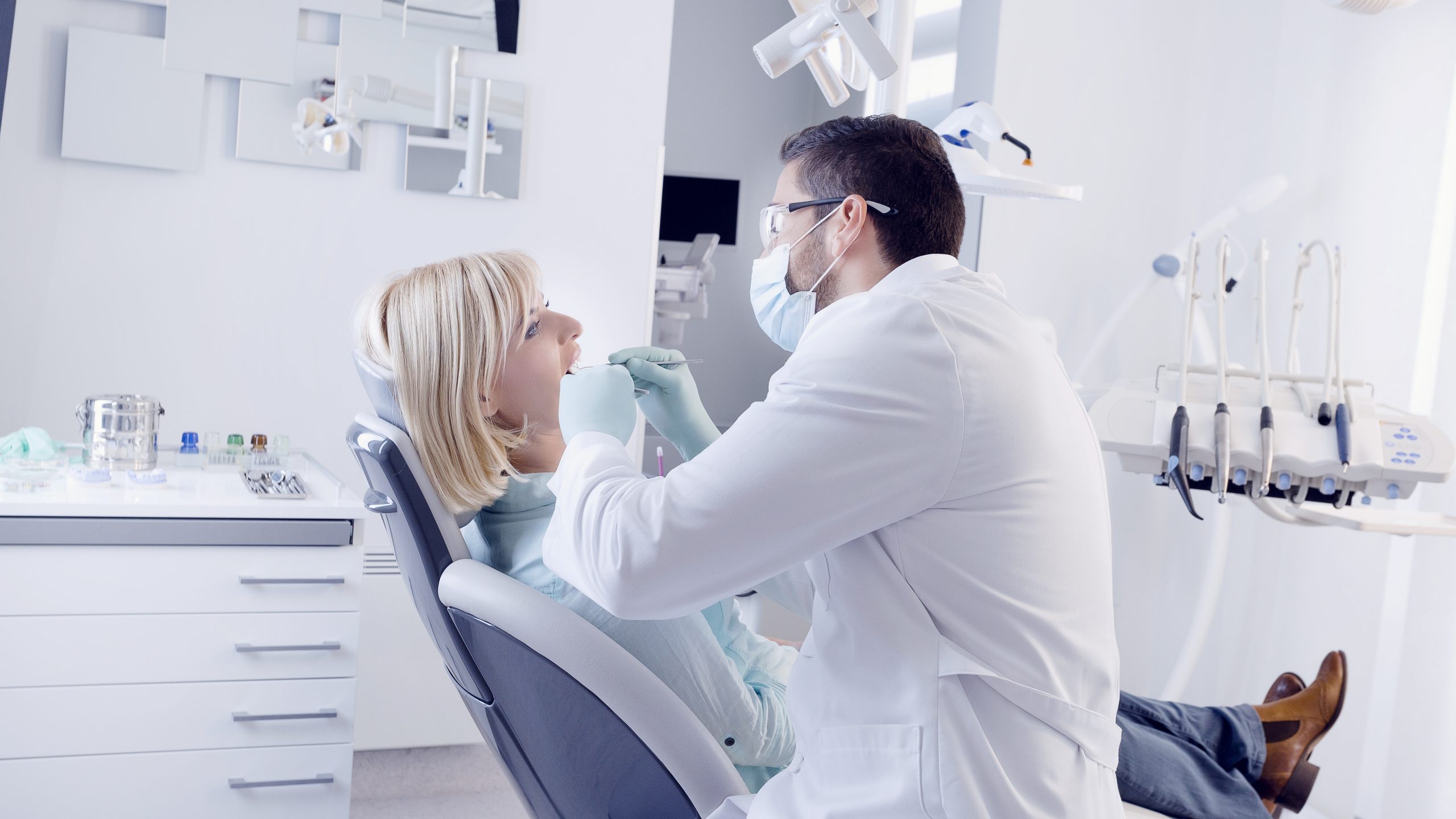 Dentist in Broussard, LA
